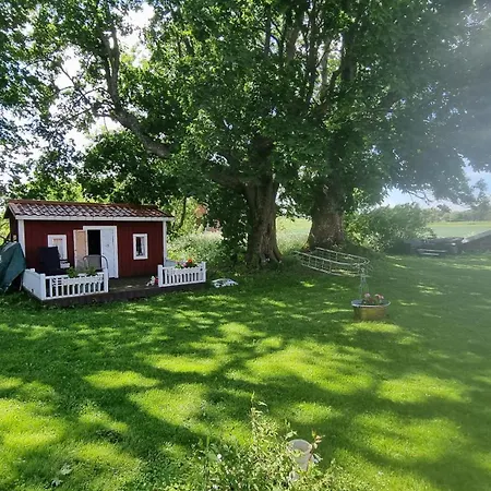 Country house Paradiset Hammarland